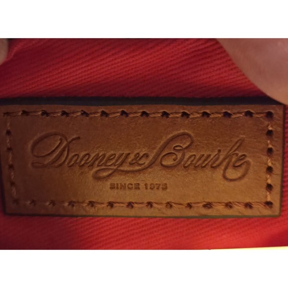 Dooney And Bourke‎ Pebble Grain Medium Wristlet Brown NWT